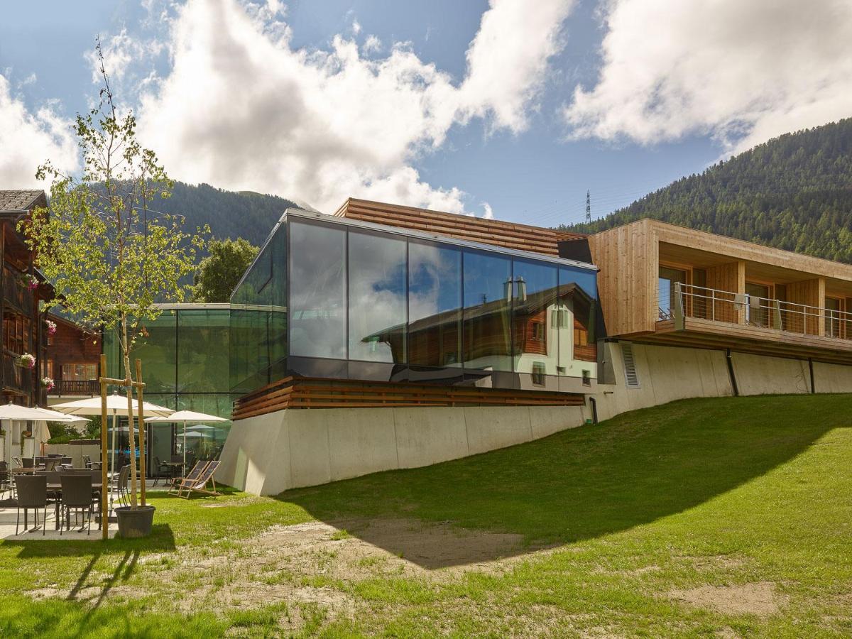 Hotel Glocke Reckingen Exterior foto