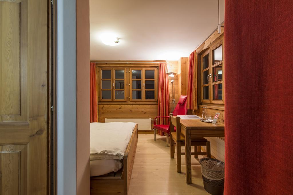 Hotel Glocke Reckingen Exterior foto